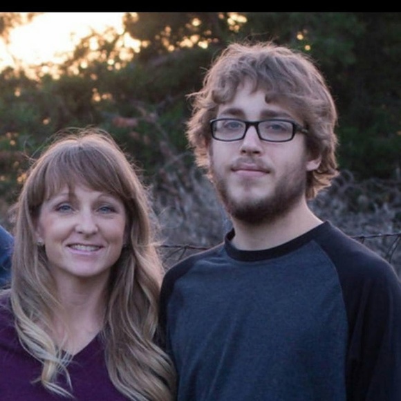 Meet your Posher, Suzanne - Picture 4 of 4